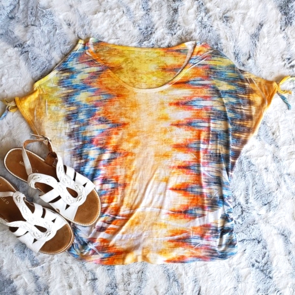 🦈 3/$20 Cold Shoulder Burnout Top